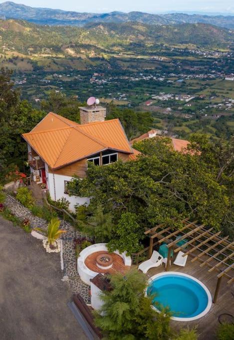 Mansion Dubai-Mountain-Jacuzzi-4Br-Jamaca De Dios Villa Харабакоа Екстериор снимка